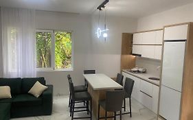 Orange Villa